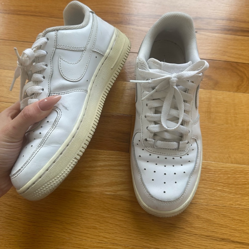 White Nike Air force Sneakers